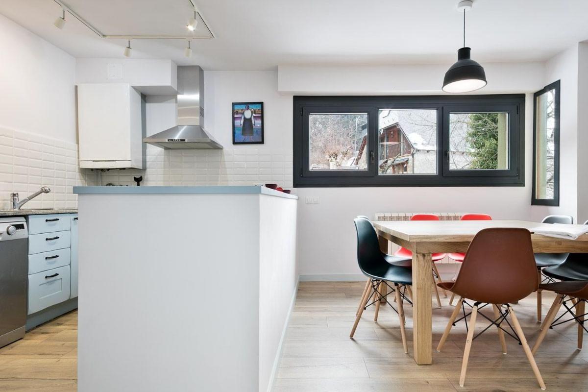Luderna - Apartamento Espiargo Garós Exteriér fotografie