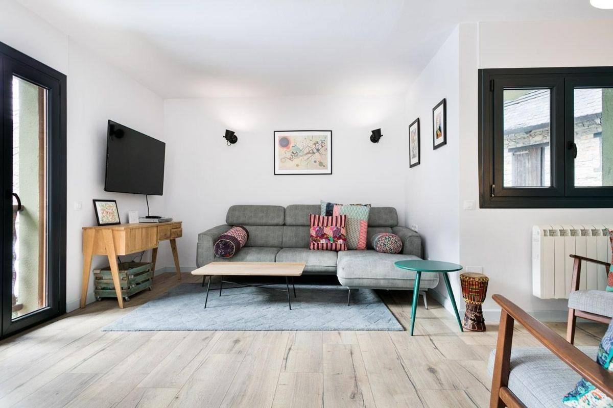 Luderna - Apartamento Espiargo Garós Exteriér fotografie